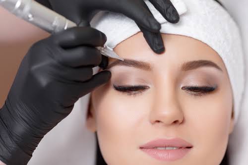 permanent cosmetic training in GTA Toronto